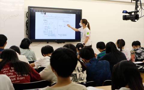 เรียนภาษาอังกฤษฟรีเพื่อการทำงาน อยากเก่งเร็วต้องรู้ 5 วิธีเด็ดเซียนสอน!