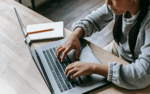 เรียนภาษาอังกฤษ ตัวต่อตัว ที่ไหนดี? มีประโยชน์อะไรบ้างที่ควรรู้!